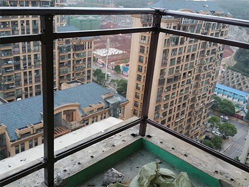 鋅鋼陽臺