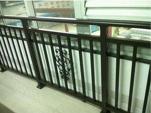 陽臺鋅鋼護欄